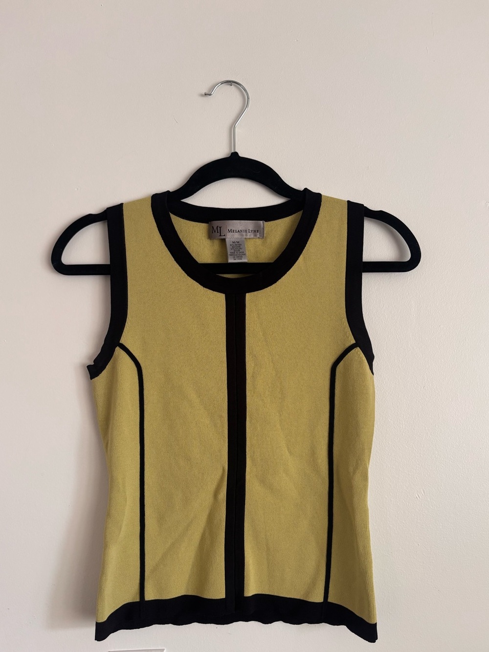Green stretchy vintage rtank